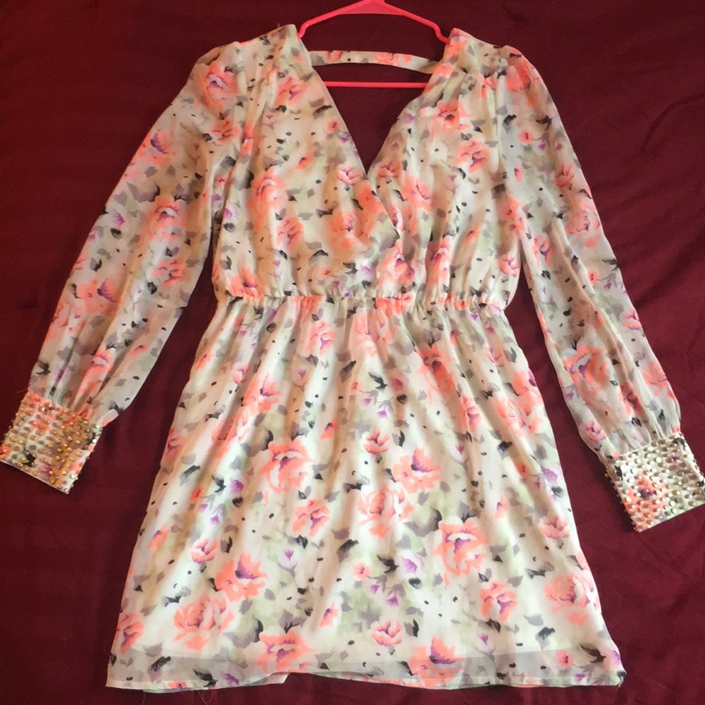 Floral long sleeved mini dress